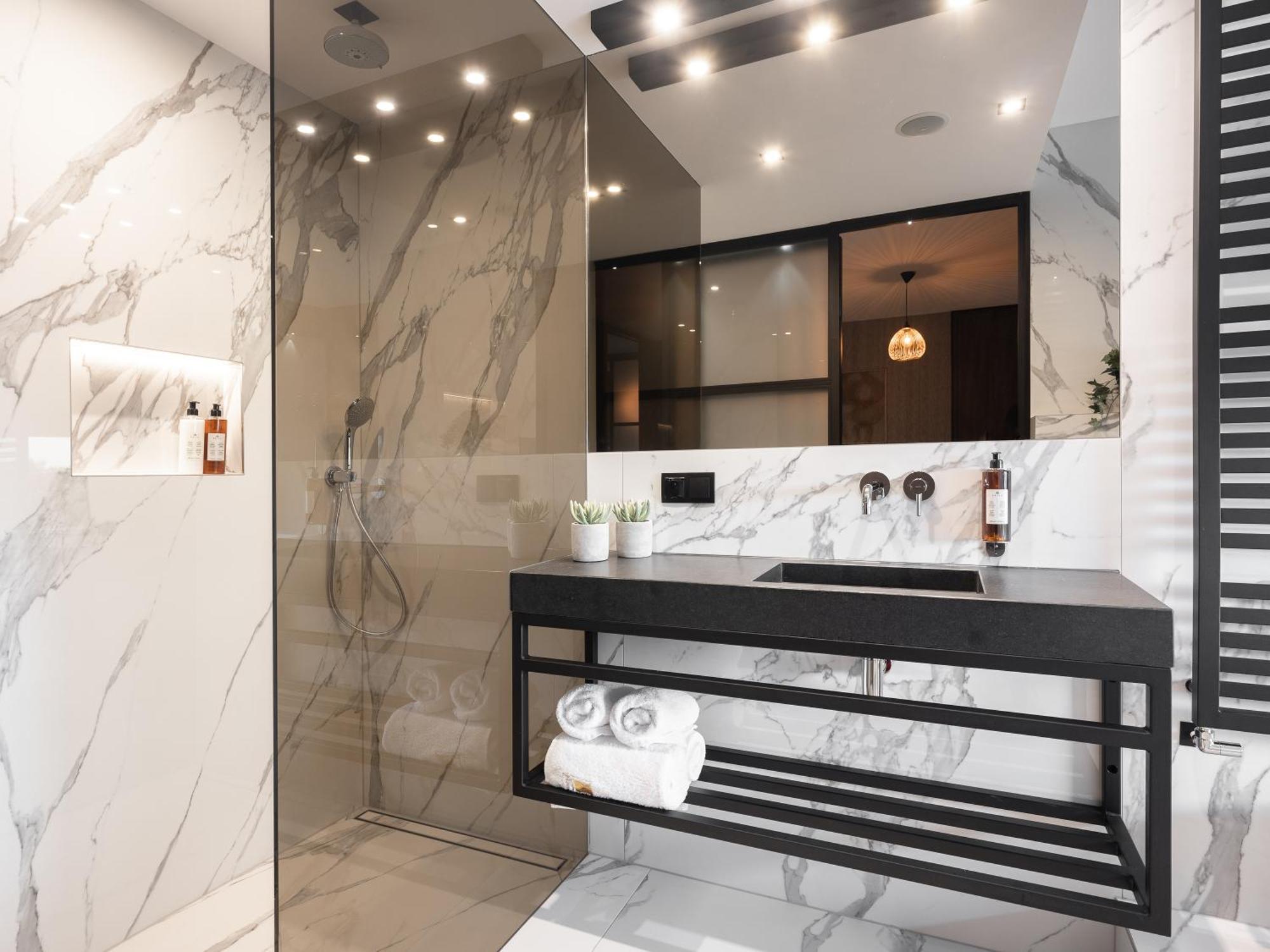 Апартаменти Art Penthouse With Jacuzzi - Krakow Center Екстер'єр фото