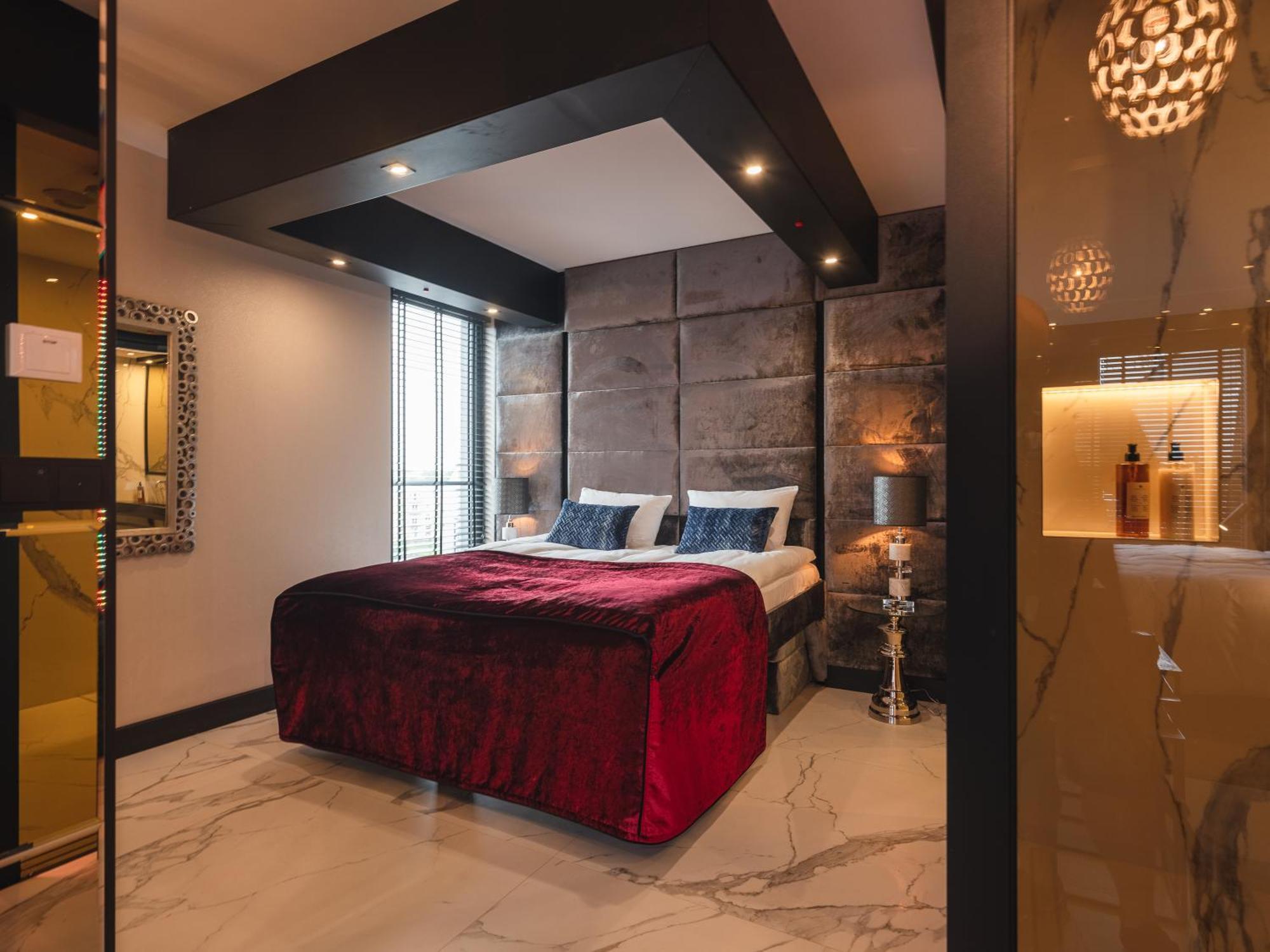 Апартаменти Art Penthouse With Jacuzzi - Krakow Center Номер фото